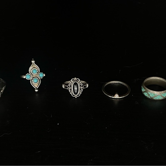 Rings message for size - Picture 2 of 2